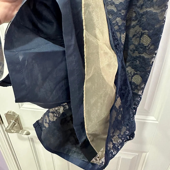 Vintage Rickie Freeman for T.J.Nites | nude lined navy lace mini dress | Size: 8 - Picture 3 of 11